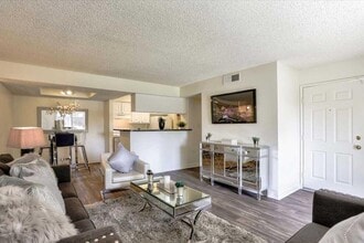 Sterling Summerland in Las Vegas, NV - Building Photo - Building Photo