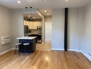 Bryant Lofts in Pittsburgh, PA - Building Photo - Building Photo