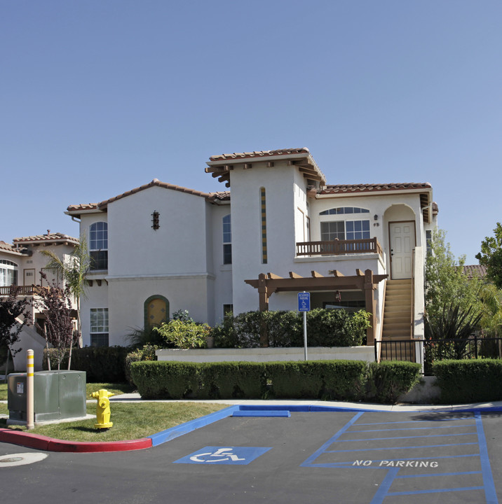 Mission Creek Village in Santa Maria, CA - Building Photo