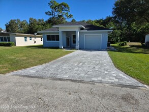 2166 79th Ave, Unit AUCPRX in Vero Beach, FL - Building Photo - Building Photo