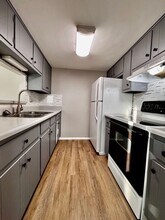 4440 Flowerdale Ave in Dayton, OH - Building Photo - Building Photo