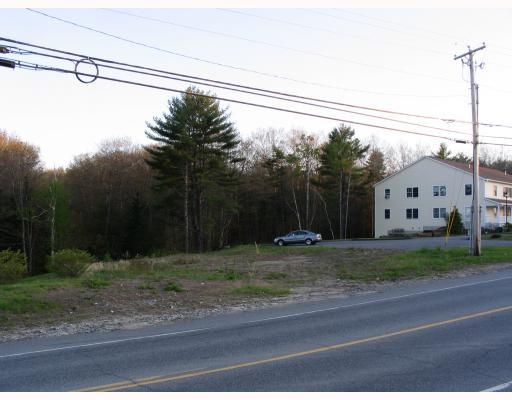 320 Bath Rd in Brunswick, ME - Foto de edificio - Building Photo