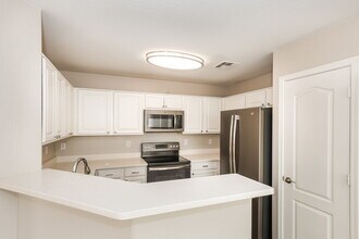 16634 N 153rd Dr, Unit Unit 2 in Surprise, AZ - Building Photo - Building Photo