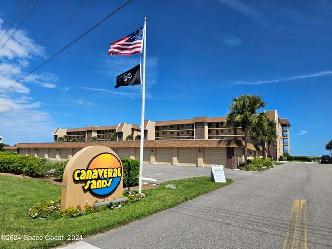 8498 Ridgewood Ave in Cape Canaveral, FL - Building Photo - Building Photo