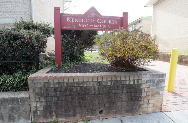 Kentucky Courts Apartments in Washington, DC - Building Photo - Building Photo