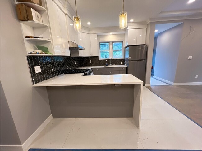 40-1 215th St in Queens, NY - Building Photo - Building Photo