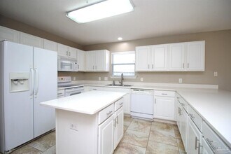 2007 Marquesas Ln in Pensacola, FL - Building Photo - Building Photo