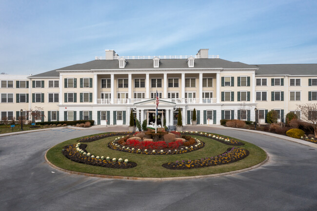 Atria on Roslyn Harbor Senior Living in Roslyn, NY - Building Photo - Building Photo