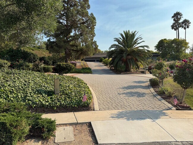 620 Trueno Ave in Camarillo, CA - Building Photo - Building Photo