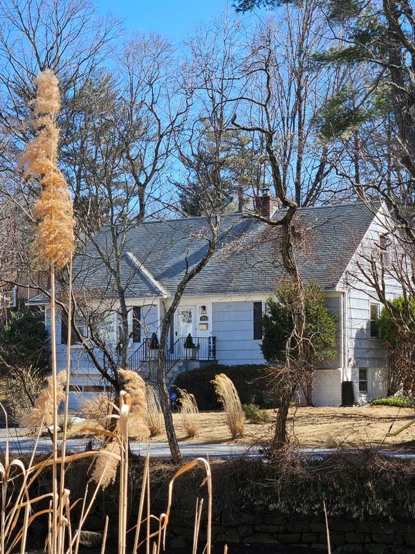 property at 1035 Shore Acres Dr