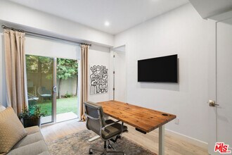 1752 Stoner Ave in Los Angeles, CA - Building Photo - Building Photo