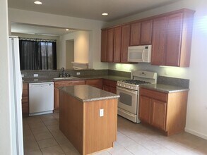 13675 Dressage Ct in Reno, NV - Building Photo - Building Photo