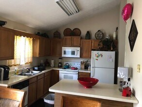 838 Claybrook Ct in Knoxville, TN - Building Photo - Building Photo