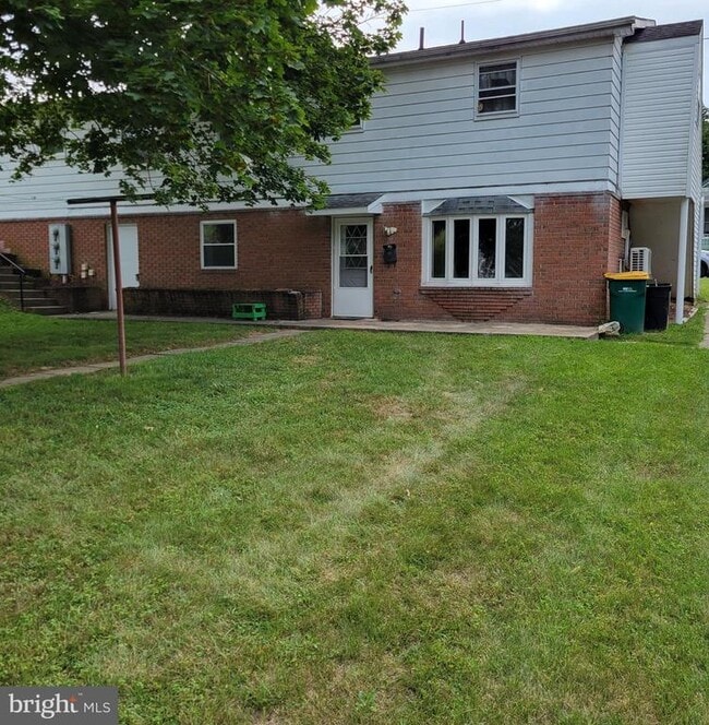 property at 826 Maple St