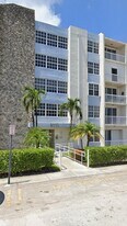 3551 SW 9th Terrace in Miami, FL - Building Photo