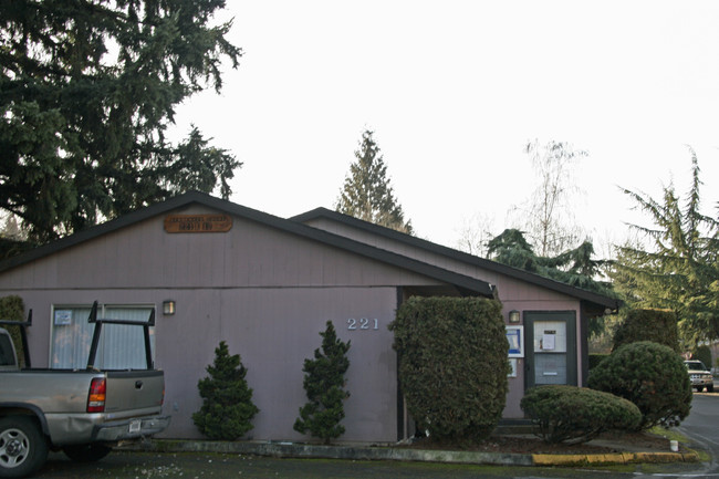 Bendemeer Court in Hillsboro, OR - Building Photo - Building Photo