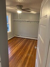 178 Lincoln St in Saco, ME - Building Photo - Building Photo