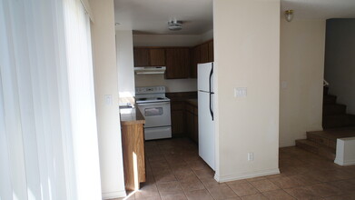 5047 Spencer St in Las Vegas, NV - Building Photo - Building Photo