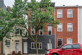 1736 Light St, Unit A in Baltimore, MD - Foto de edificio - Building Photo