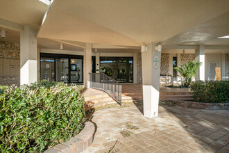 Imperial Club in Naples, FL - Building Photo - Building Photo