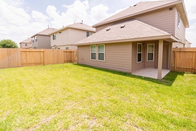 4114 Farmers Pass Rd in Houston, TX - Building Photo - Building Photo