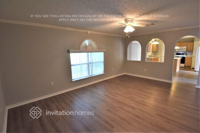 8863 Shindler Crossing Dr in Jacksonville, FL - Building Photo - Building Photo