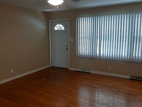 1846 S Newton Ave in Springfield, MO - Building Photo - Building Photo