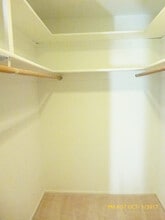 13211 Chalet Pl, Unit 4-204 in Germantown, MD - Building Photo - Building Photo