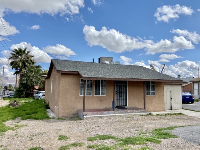 524 N 14th St in Las Vegas, NV - Building Photo - Building Photo