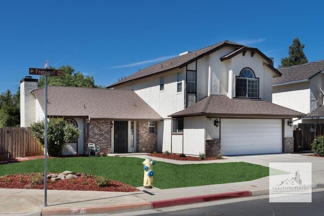 property at 921 Fremont Ave