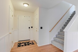 2826 Skybrook Ln in Durham, NC - Foto de edificio - Building Photo
