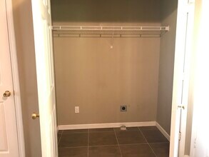 108 Creekside Dr in Franklin, KY - Building Photo - Building Photo