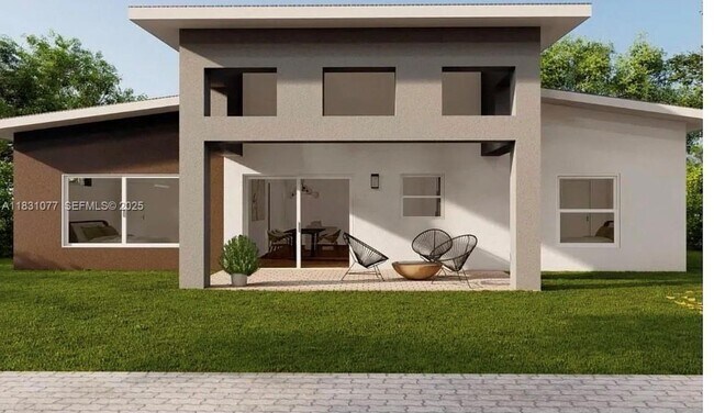 property at 2550 N Arrowhead Rd