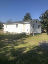 650 SC-300 in Barnwell, SC - Foto de edificio - Building Photo