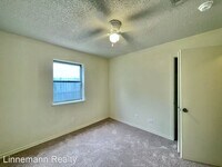 704 N 19th St photo'