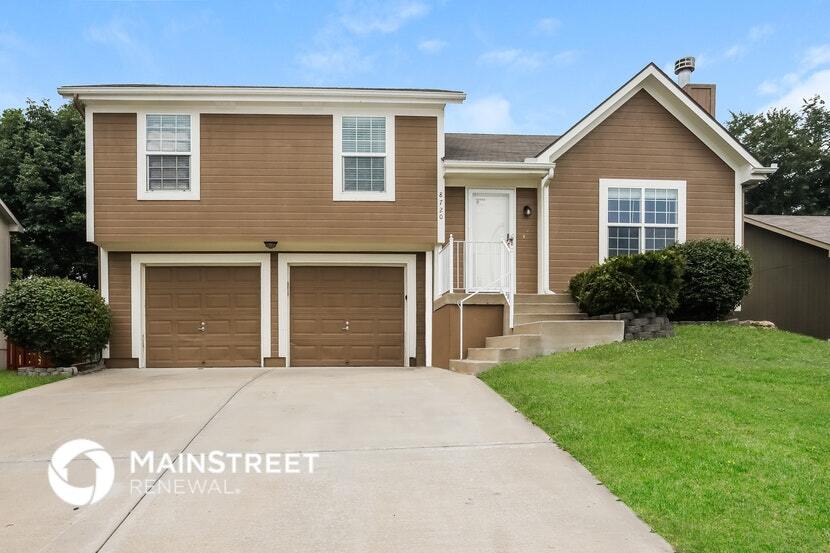 8720 NE 116th St in Kansas City, MO - Foto de edificio