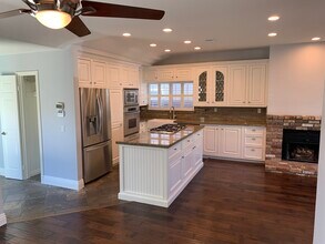 1311 Alabama St in Huntington Beach, CA - Building Photo - Building Photo