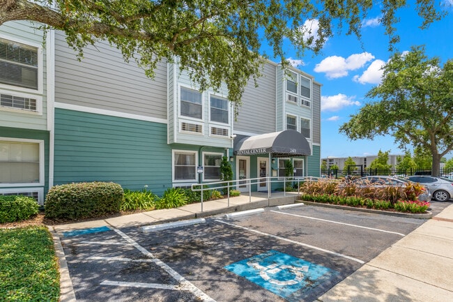 Peppertree in Metairie, LA - Foto de edificio - Building Photo