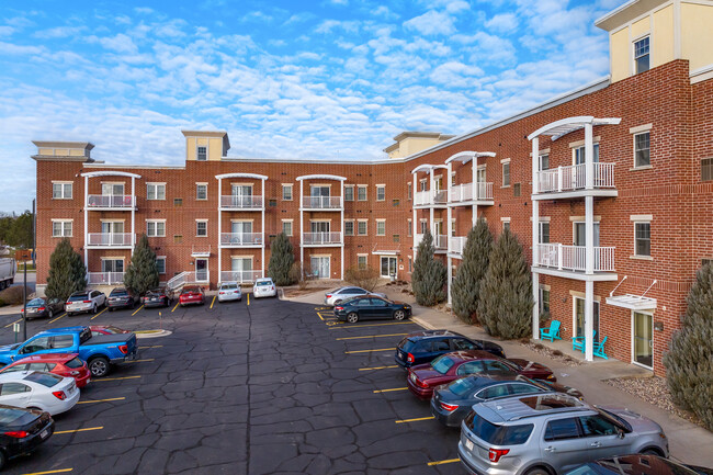 Morgan Crossing Apartments in Oshkosh, WI - Building Photo - Building Photo