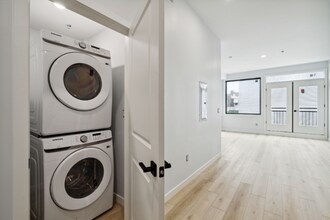 1112 E Berks St-Unit -1112 E Berks St. Studio in Philadelphia, PA - Building Photo - Building Photo