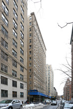 698 Realty LLC in New York, NY - Building Photo - Building Photo