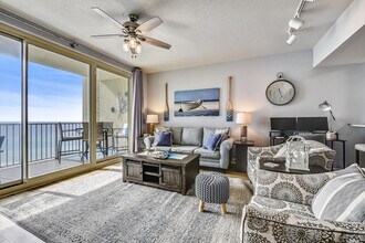9900 S Thomas Dr, Unit SI ID1523367P in Panama City Beach, FL - Building Photo - Building Photo