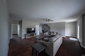 823 Hart St in Vincennes, IN - Building Photo - Building Photo