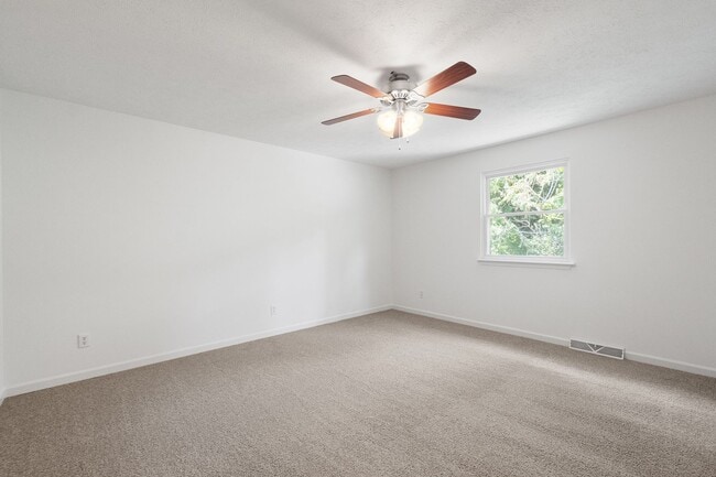 property at 325 Clavale Dr
