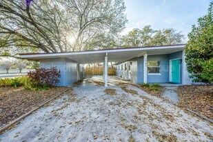 2743 Sanbina St in Winter Park, FL - Building Photo