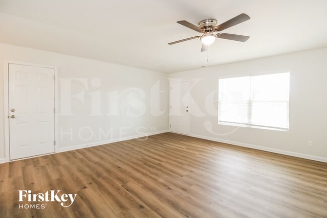 718 Ferndale Blvd in High Point, NC - Foto de edificio - Building Photo