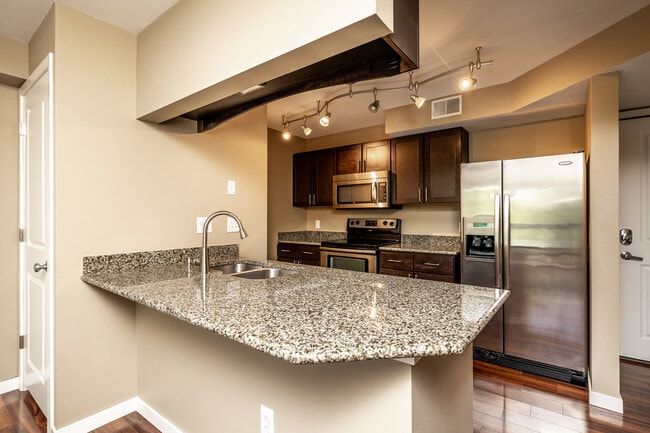 Oakcrest Condominiums