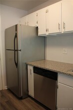 97-99 Park Ave in Danbury, CT - Building Photo - Building Photo