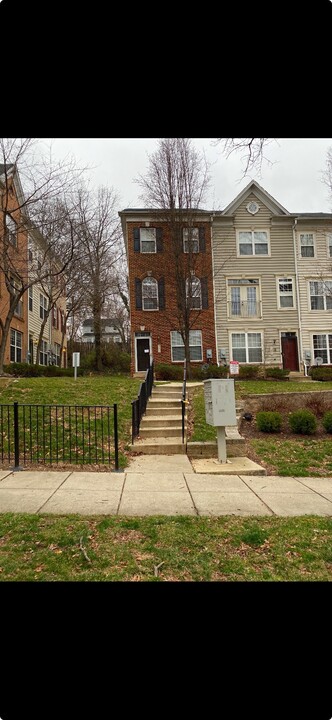 111 Danbury St SW in Washington, DC - Building Photo