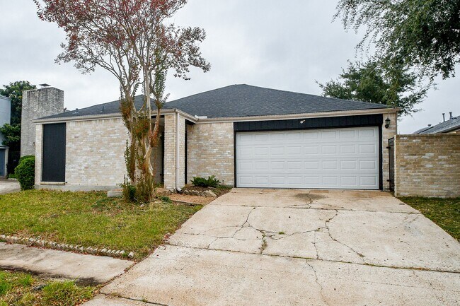 7822 Albin Ln in Houston, TX - Building Photo - Building Photo